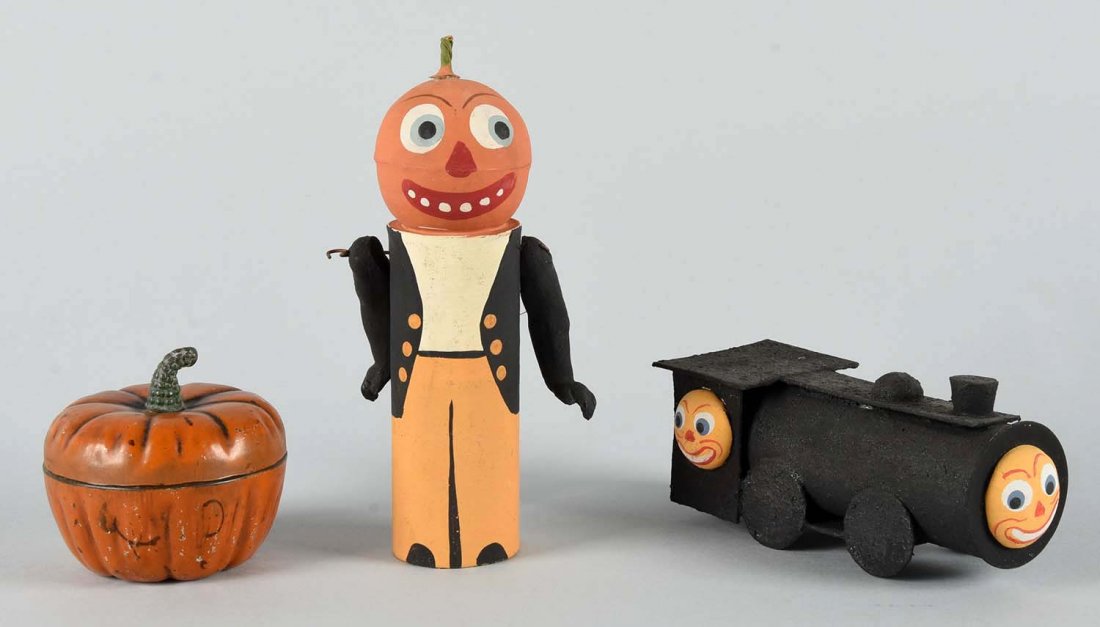 Lot Of 3: Holiday Pieces. (1 of 1)