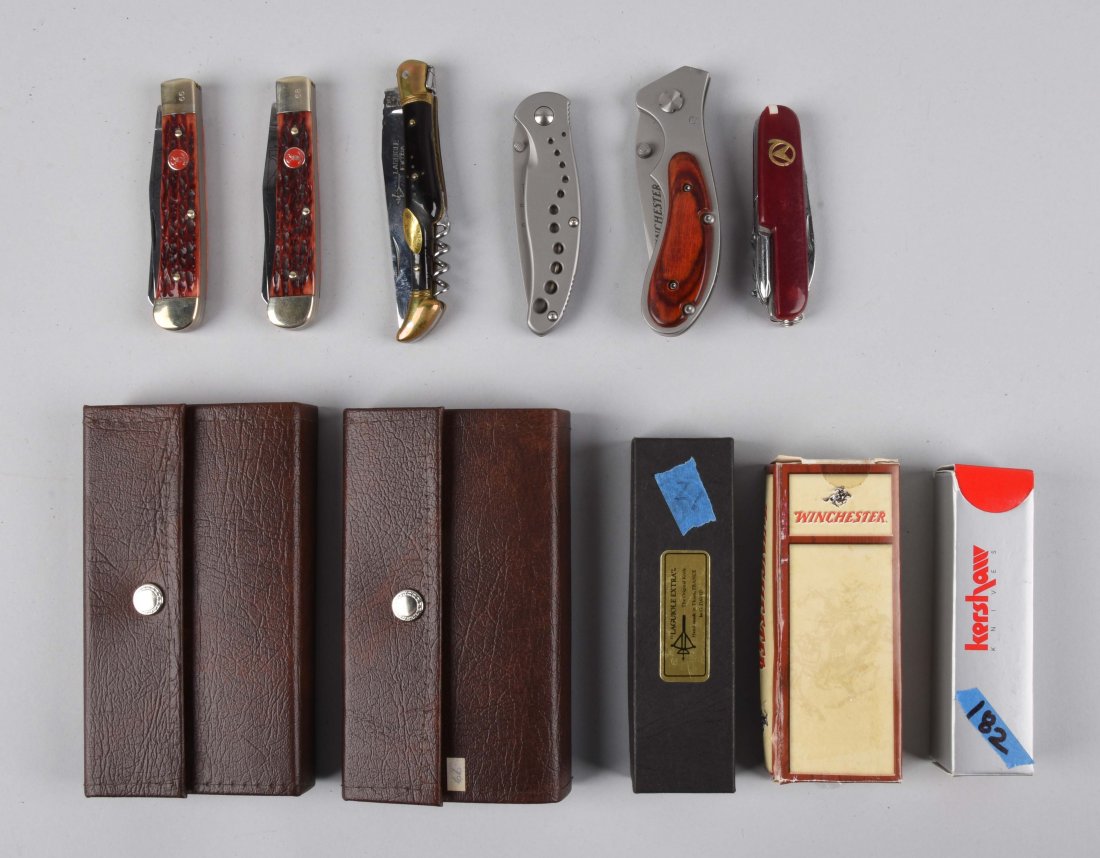 Lot Of 6: Contemporary Folding Knives by Winchester &: 1 & 2) Two German Redstag, 4-1/8" 2 blade bone handled trappers made for the "Chesapeak Bay Knife Club Inc", correct vinyl cases. 3)Winchester, 4-1/2", 1 blade folding lock back knife, correct factory