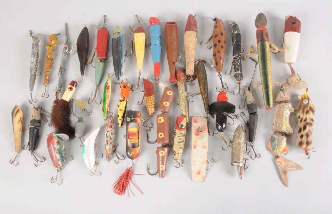Lot Of 35: Hand Crafted Fishing Lures.: Probably for northern pike or muskellunge fishing, or for decorative display. All but a few with rust, minor damage, missing paint. Show little evidence of use for fishing. Ranging from 2-1/4" body to