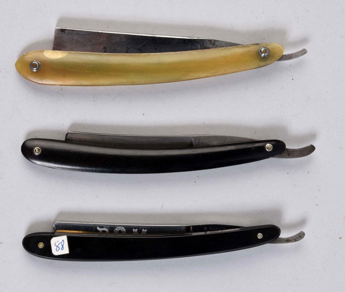 Lot Of 3: Straight Razors. (1 of 2)