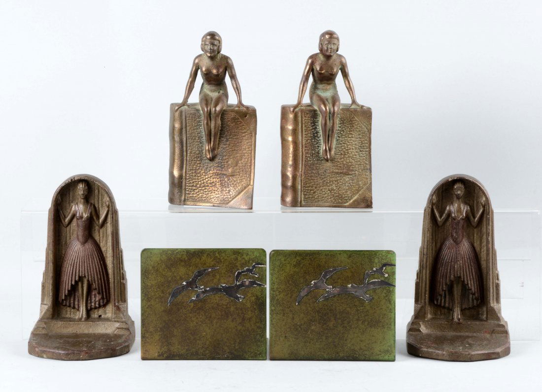 Lot of 3 Pairs: Cast Iron Assorted Bookends. (1 of 1)