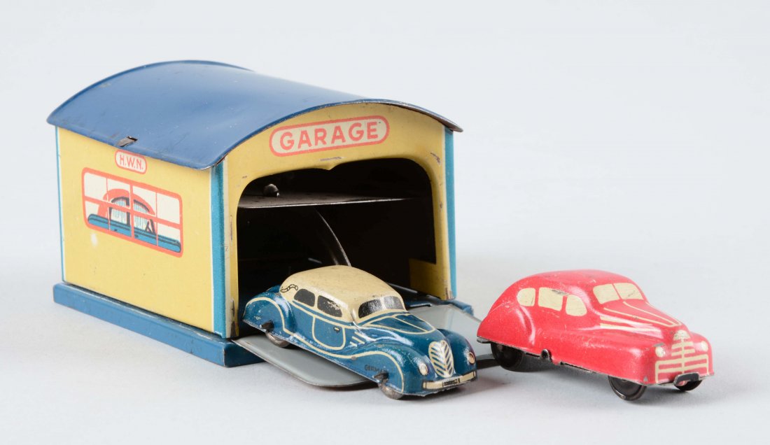 German Tin Litho Car & Garage Set. (1 of 1)