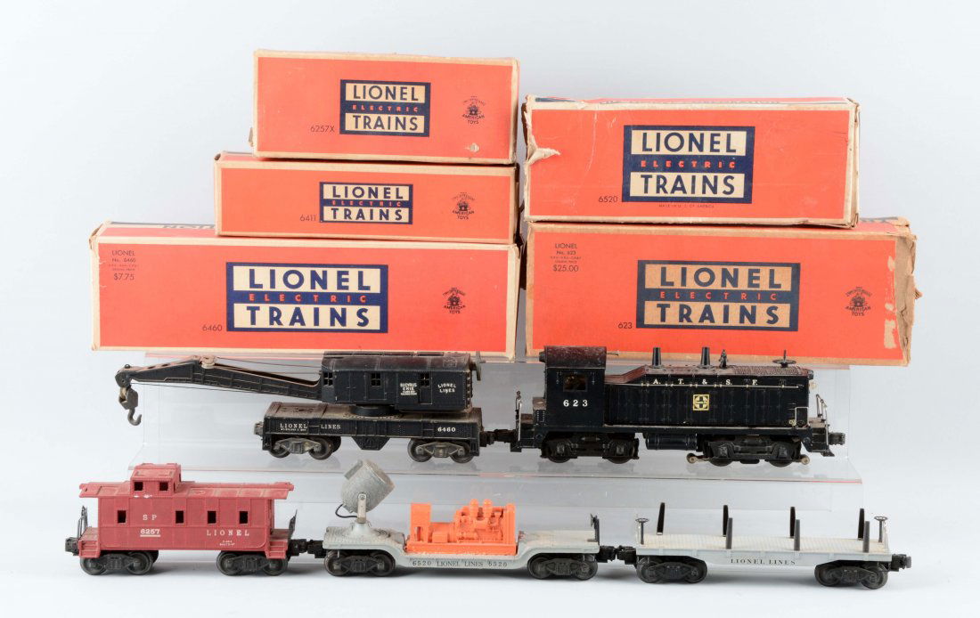 Lot Of 5: Lionel No. 623 & Freight Cars. (1 of 1)