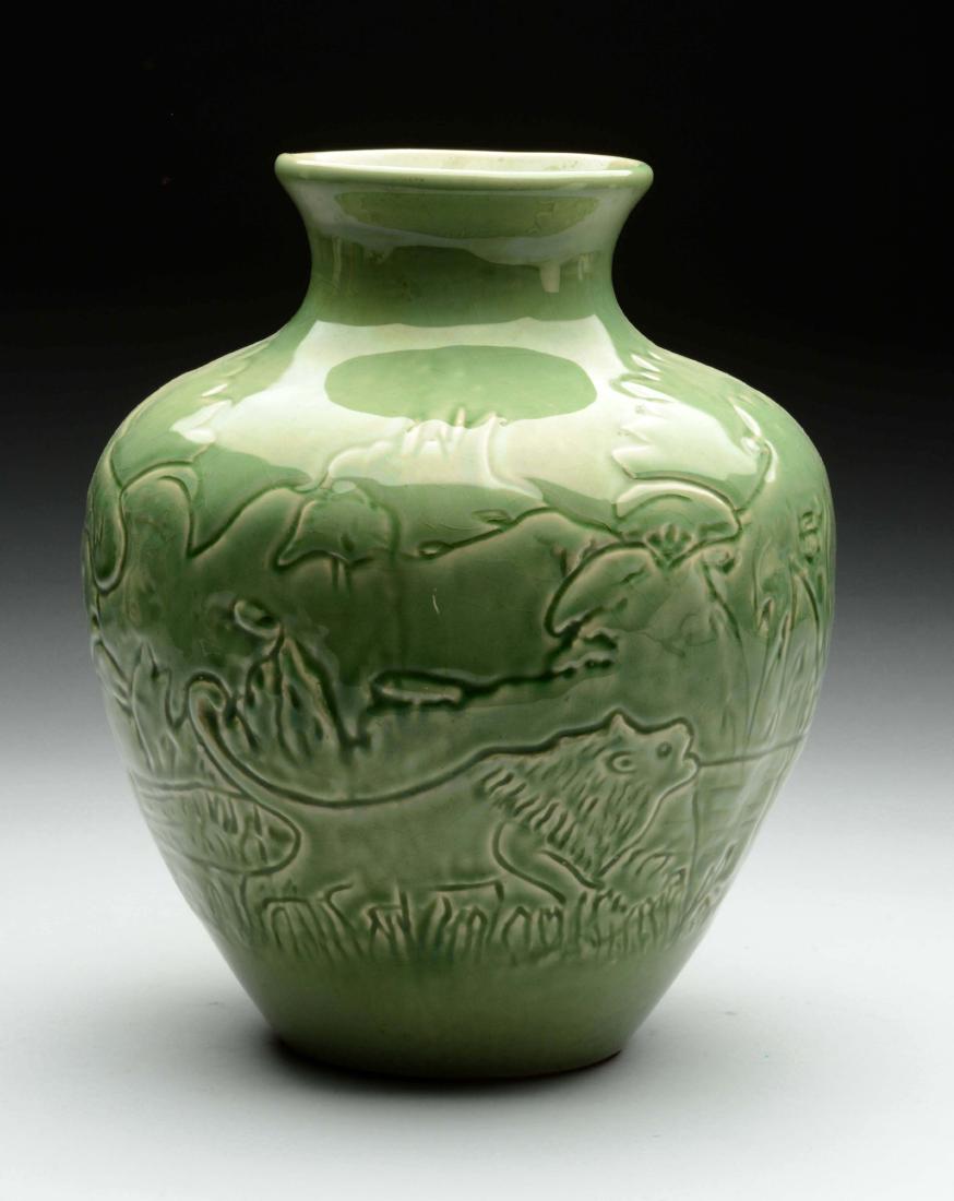Green Redwing Pottery Studio Vase. (1 of 4)