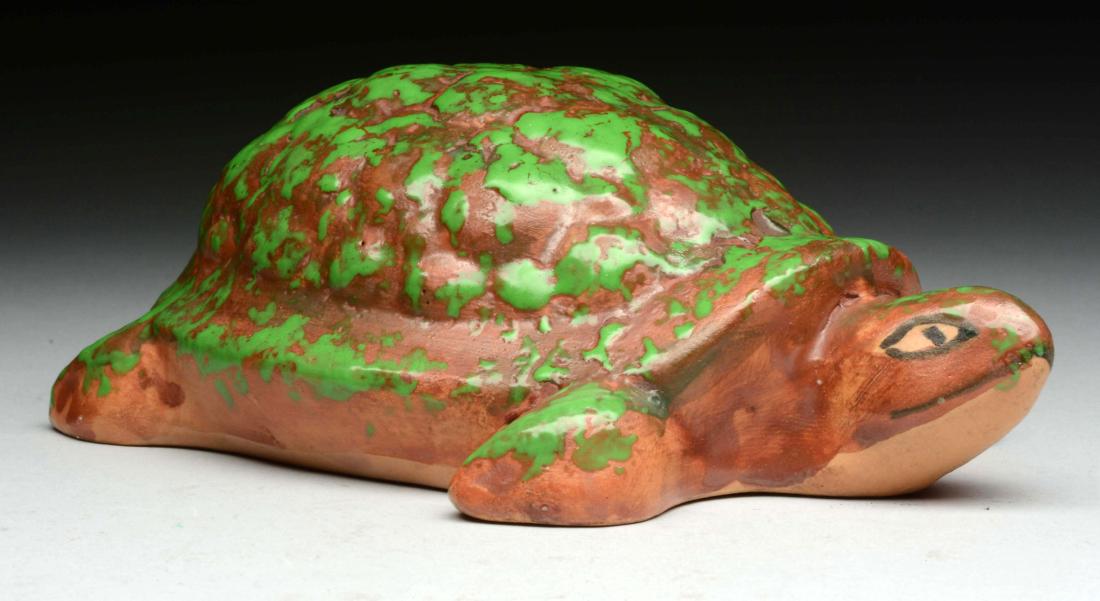 Weller Pottery Turtle. (1 of 3)