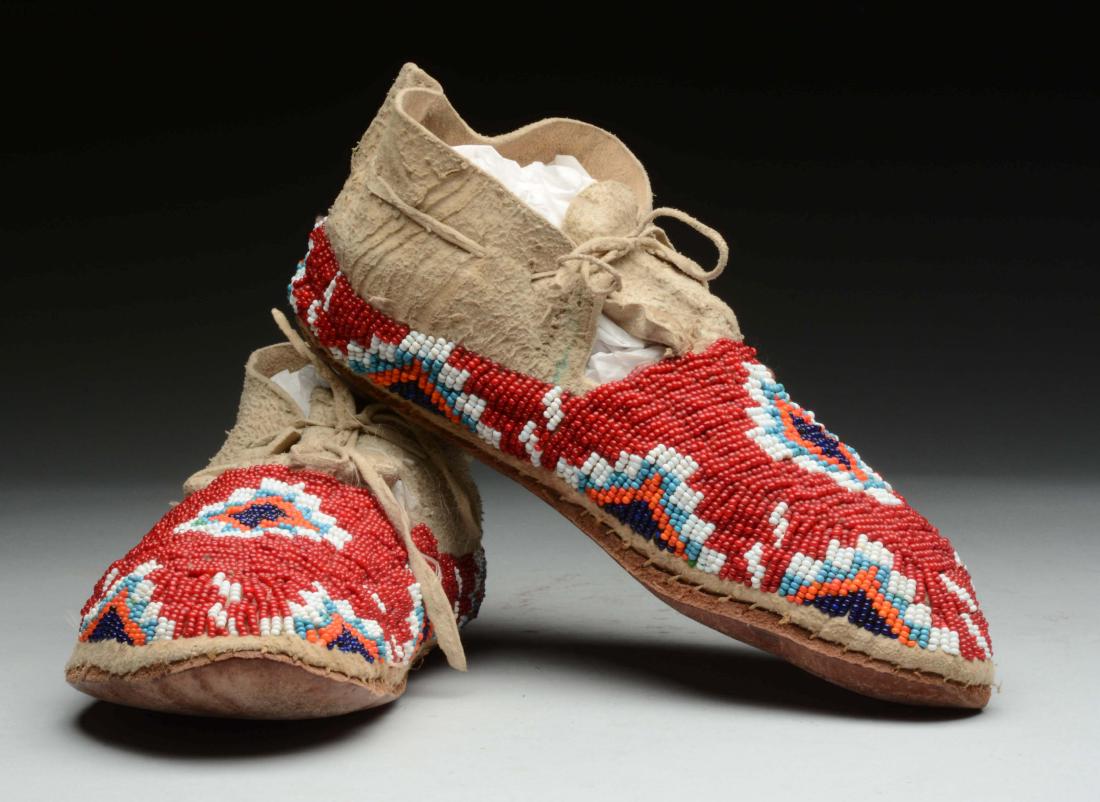 Pair of Plains Beaded Moccasins. (1 of 2)