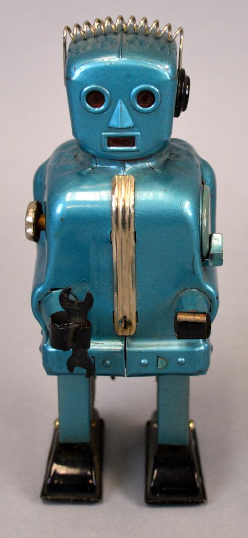 Battery Operated Radar Robot, Japan (1 of 2)