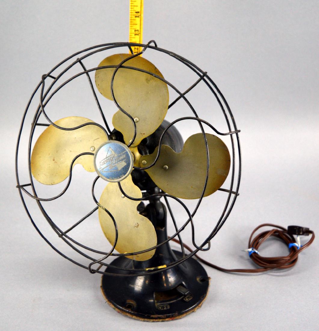 Emerson Electric Oscillating Fan (1 of 4)