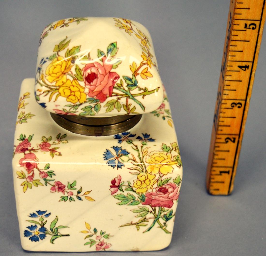 French sarreguemines inkwell: French sarreguemines inkwell