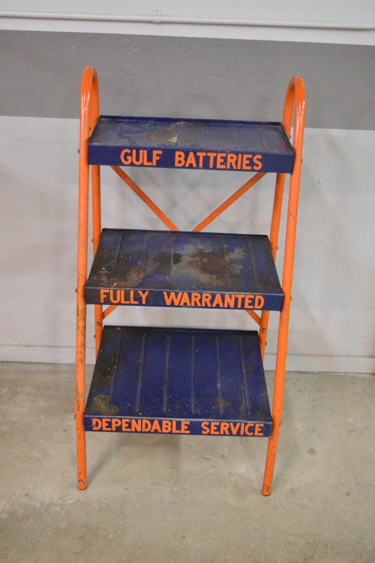 Vintage metal Gulf Batteries store display (1 of 4)