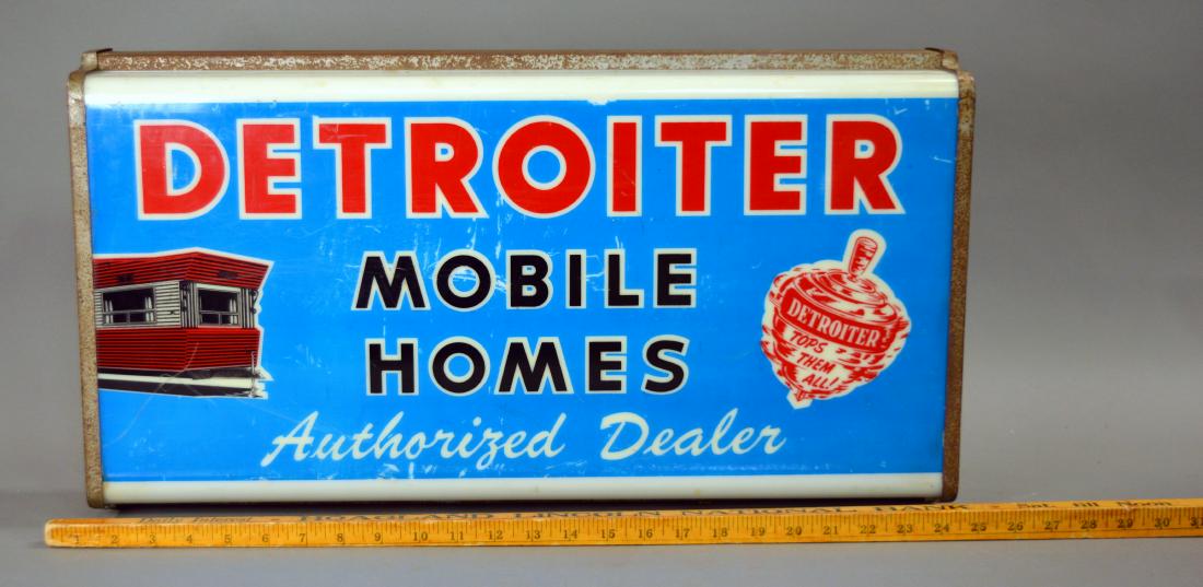 Vintage Detroiter Mobile Homes lit sign: Minor surface wear and light rust. Light works.