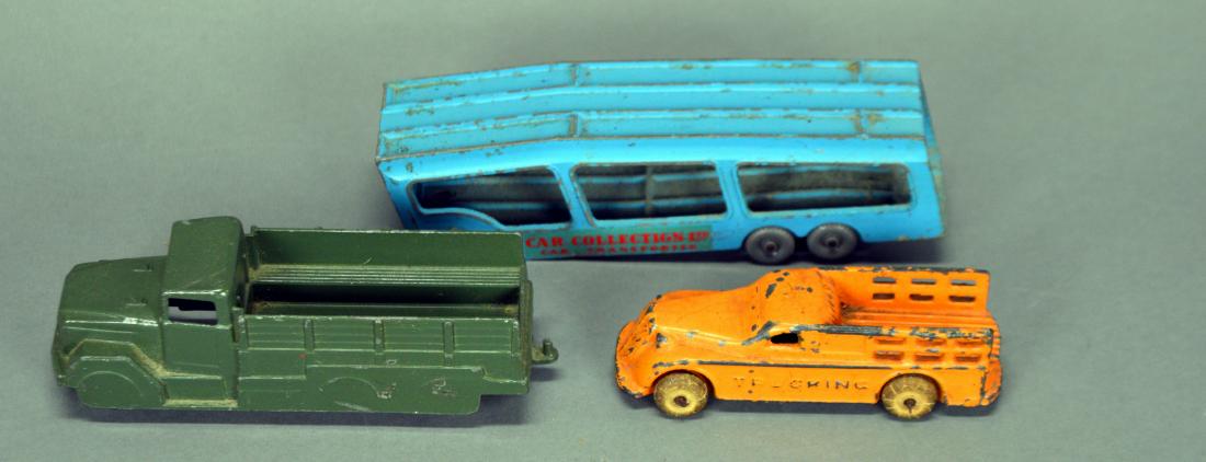 Three vintage metal toy vehicles (1 of 5)