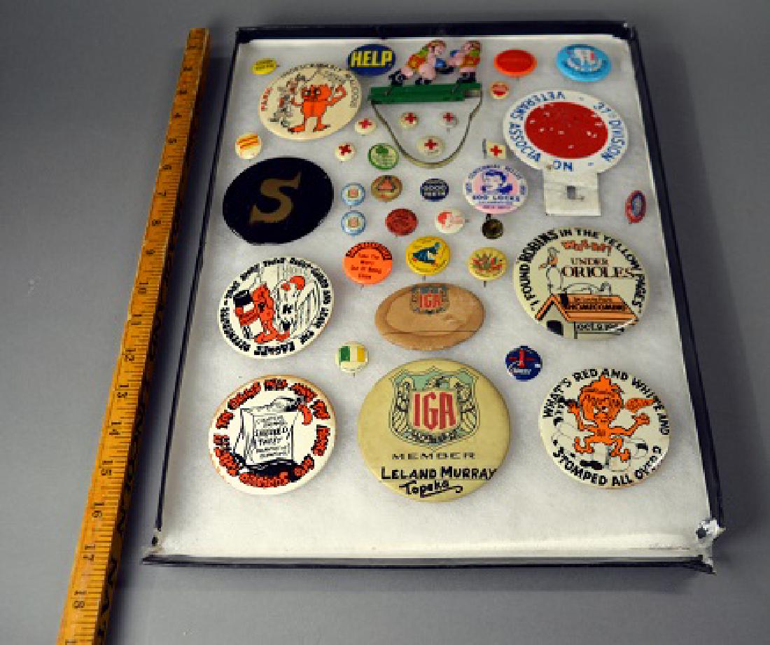 Vintage pinback buttons & misc. (1 of 2)
