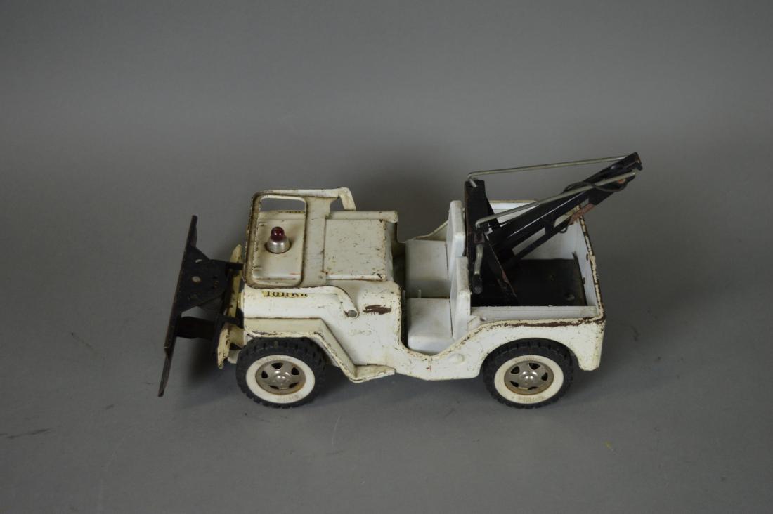 Vintage Tonka Jeep wrecker truck with plow: Surface wear commensurate with age