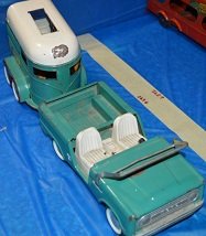 nylint truck and horse trailer