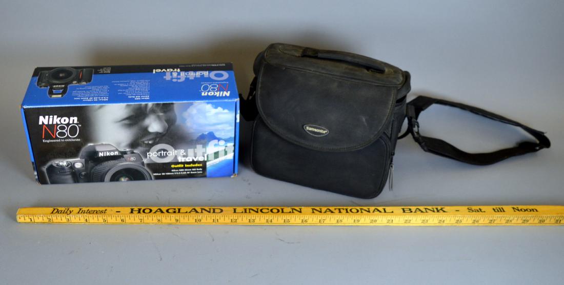 Nikon N80 Portrait & Travel film camera outfit: Wear commensurate with use