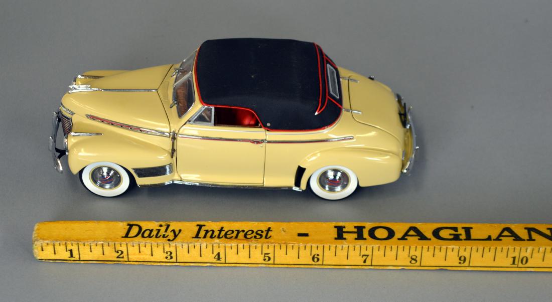 Danbury Mint diecast 1941 Chevrolet Special Deluxe: Danbury Mint diecast 1941 Chevrolet Special Deluxe