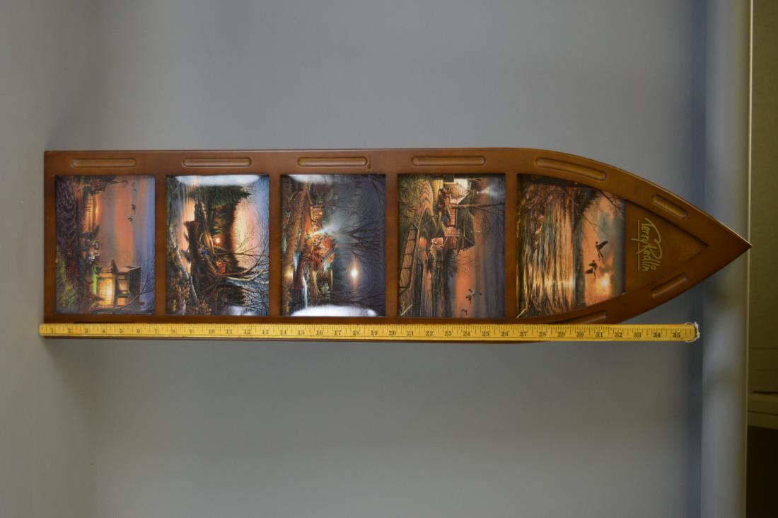 5 Terry Redlin collector plates with boat display: Good