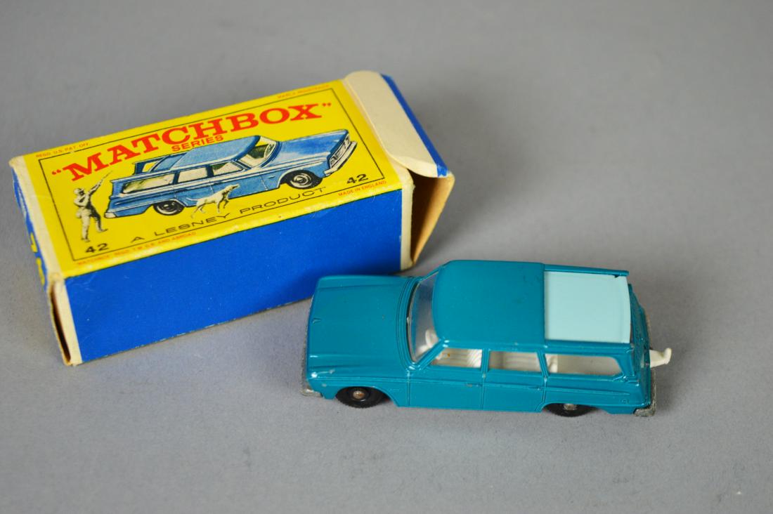 Lesney Matchbox #42 Studebaker Station Wagon: Lesney Matchbox #42 Studebaker Station Wagon