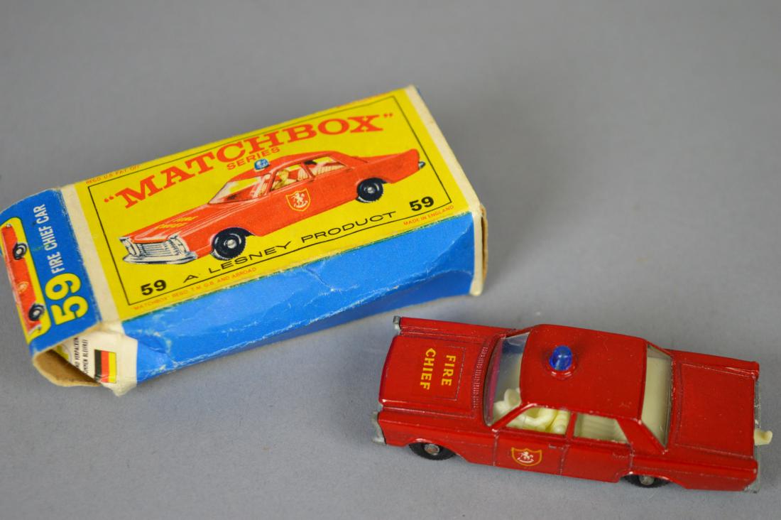 Lesney Matchbox #59 Ford Galaxie Fire Chief Car: Lesney Matchbox #59 Ford Galaxie Fire Chief Car