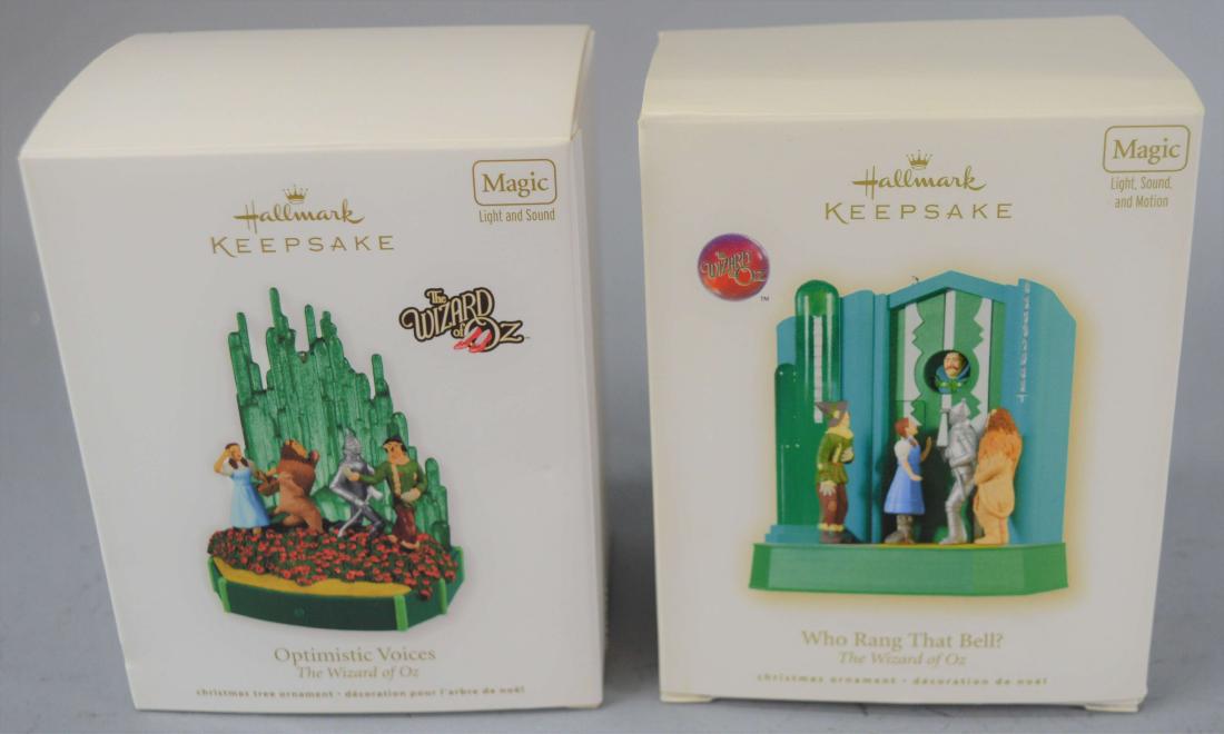 2 Hallmark Keepsake Wizard of Oz Ornaments: 2 Hallmark Keepsake Wizard of Oz Ornaments