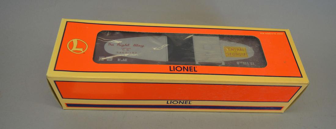 Lionel Central of Georgia Standard O Boxcar: Lionel Central of Georgia Standard O Boxcar