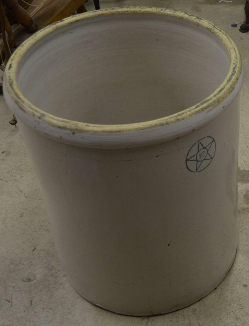 Antique 30 Gallon Stoneware Crock (1 of 1)