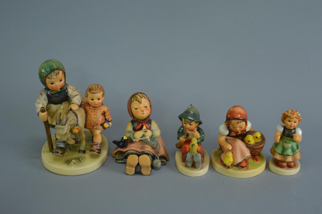 Hummels (4) 334, 57, 2298, 69, 63: Hummels are in great condition. Some vintage hummels, look at pictures for trademarks.