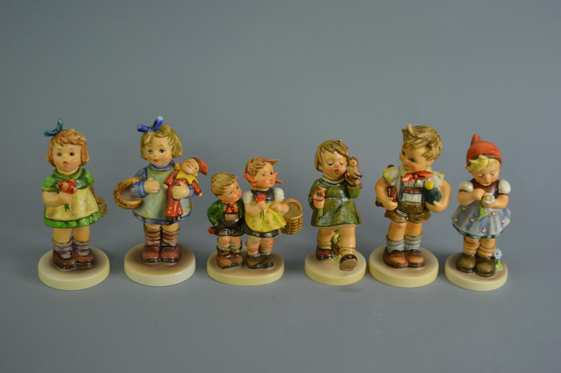 Hummels 493, 422, 431, 399, 356, 380: Good condition see pictures for trademark