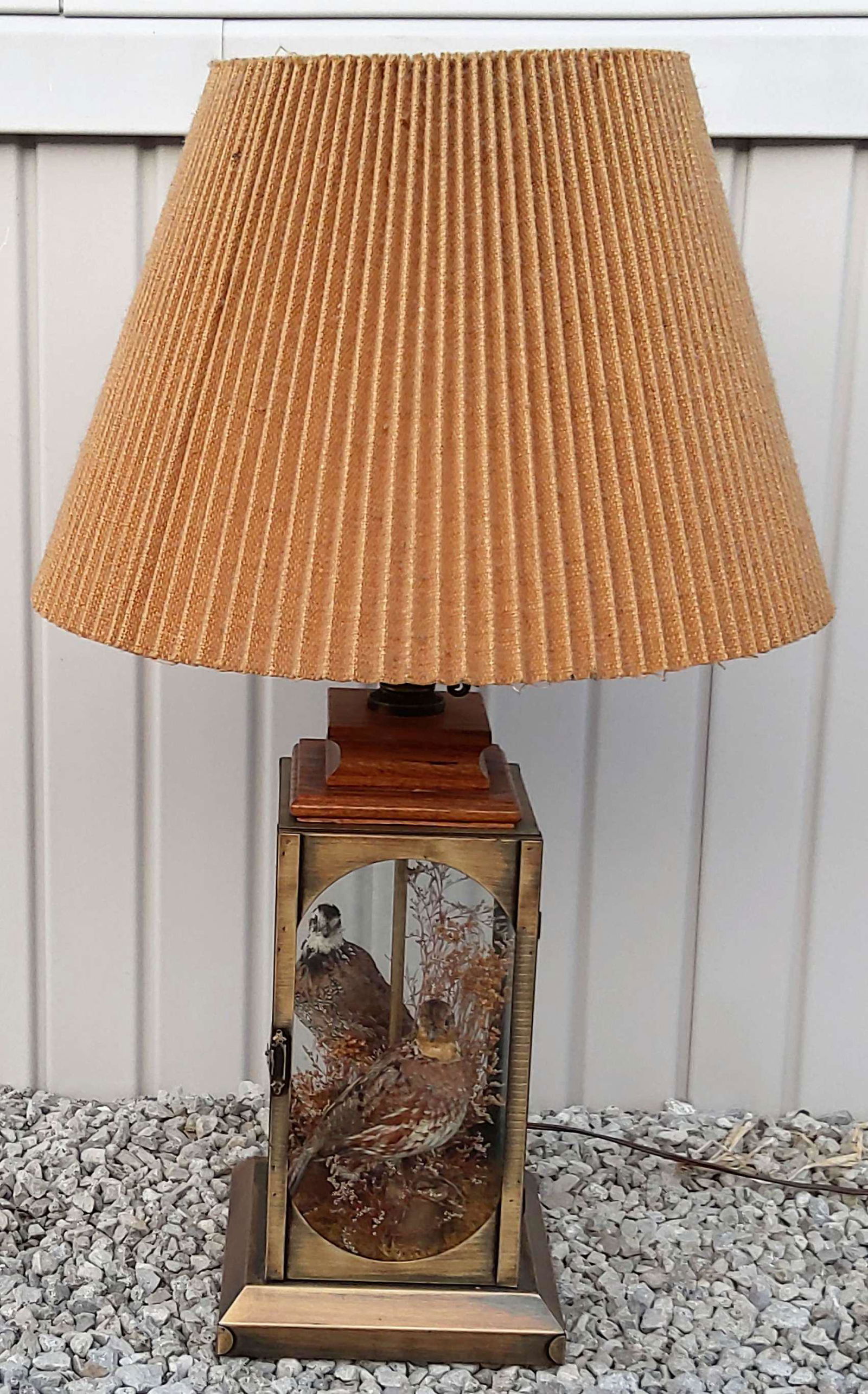 Quail lamp deals
