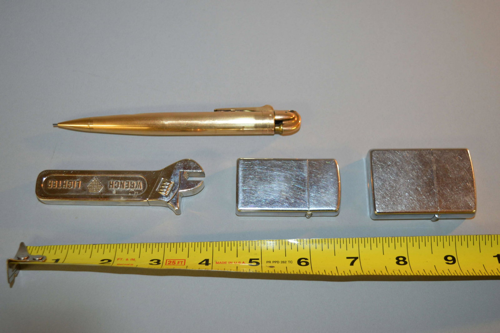 4 Lighters Including Ronson & Zippo: 4 Lighters Including Ronson & Zippo
