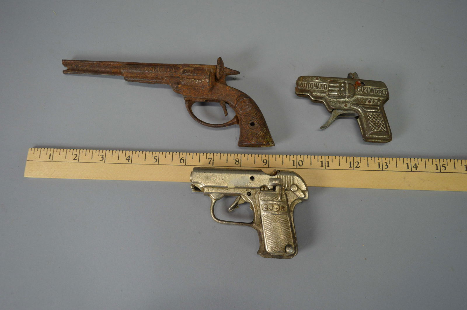 3 Vintage Cap Guns Including Long Boy: 3 Vintage Cap Guns Including Long Boy