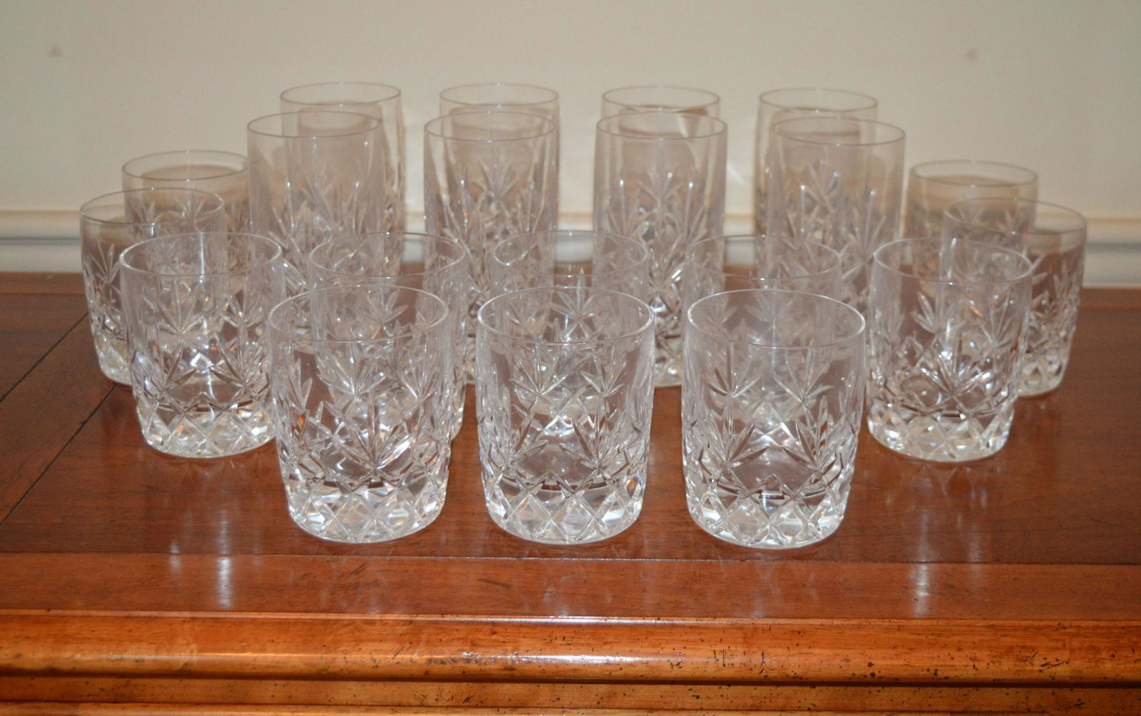 20 Piece Lenox Crystal Drinkware Set: 20 Piece Lenox Crystal Drinkware Set