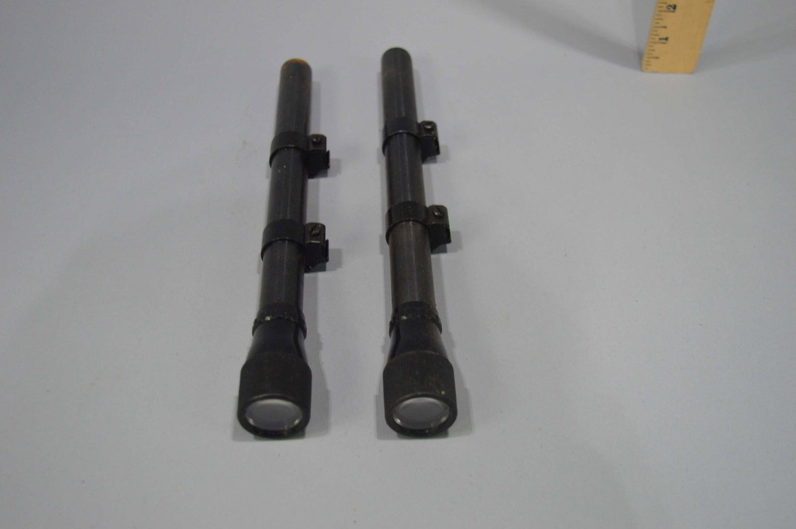 2 Weaver Rifle Scopes: 2 Weaver Rifle Scopes