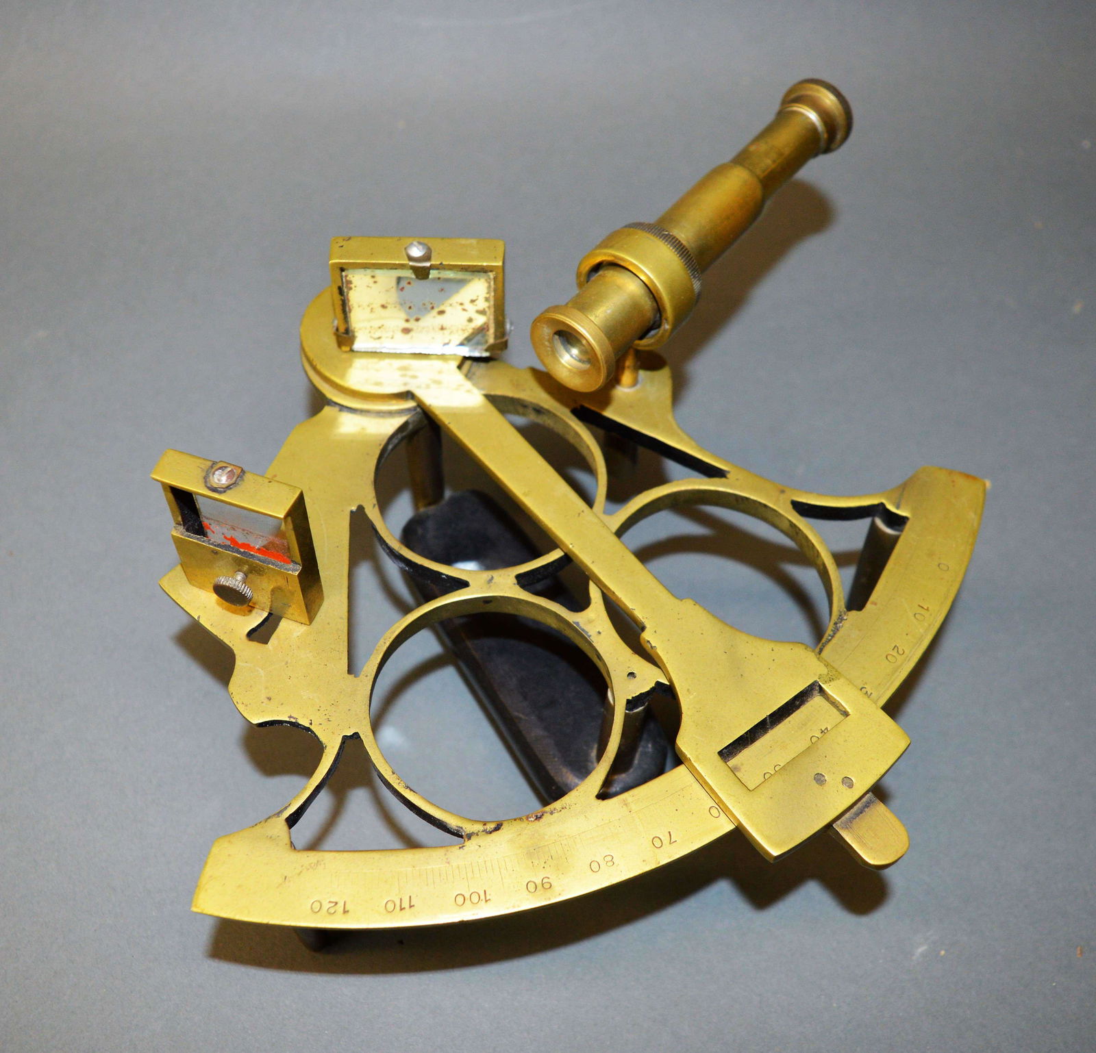 Antique Brass Sextant (1 of 4)