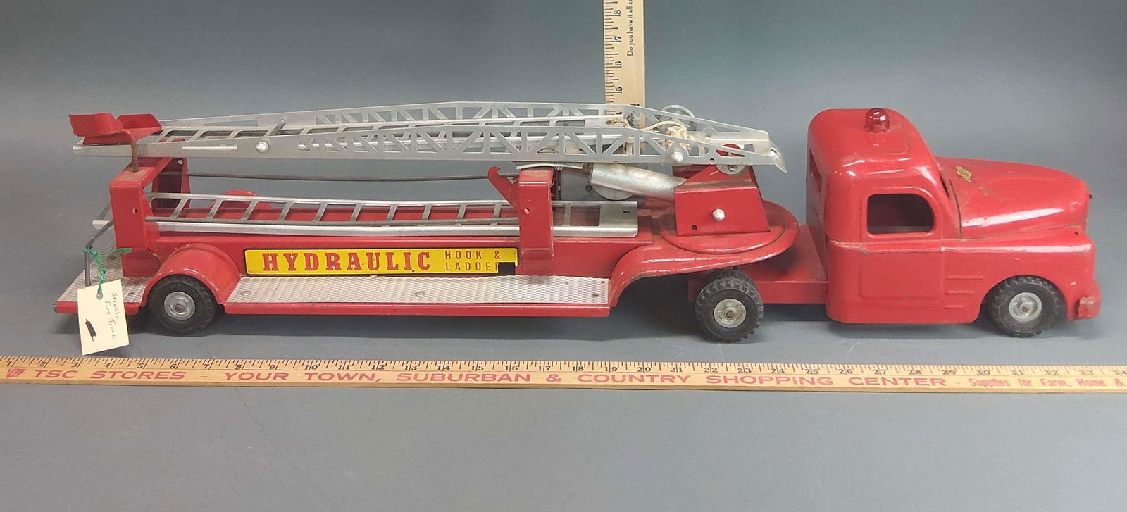 Structo Fire Truck (1 of 5)