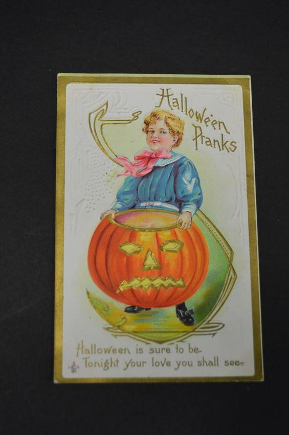 Victorian Embossed Halloween Postcard (1 of 2)