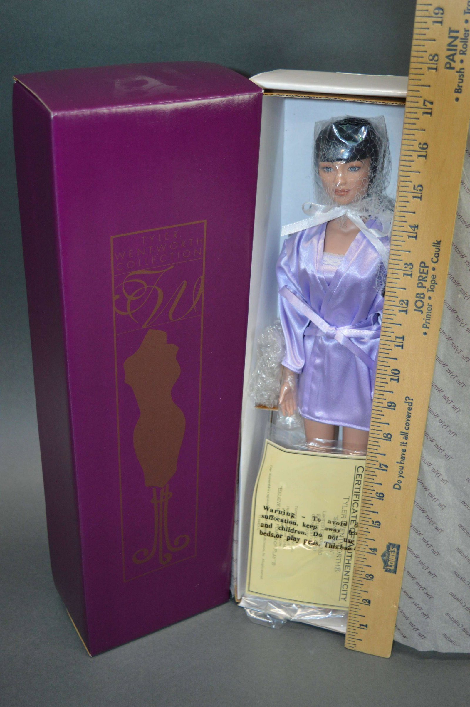 Tonner Tyler Wentworth Shinyuu Mina Doll: A Tonner Tyler Wentworth Shinyuu Mina doll.