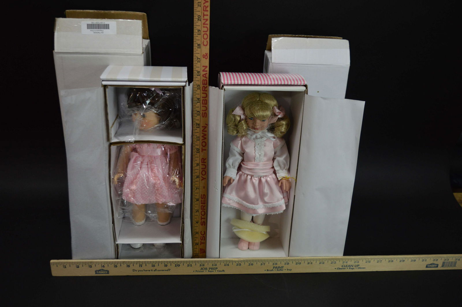 2 Dolls Tonner Polyanna & Effanbee Toni: 2 dolls, including a Tonner Polyanna and Effanbee Toni.