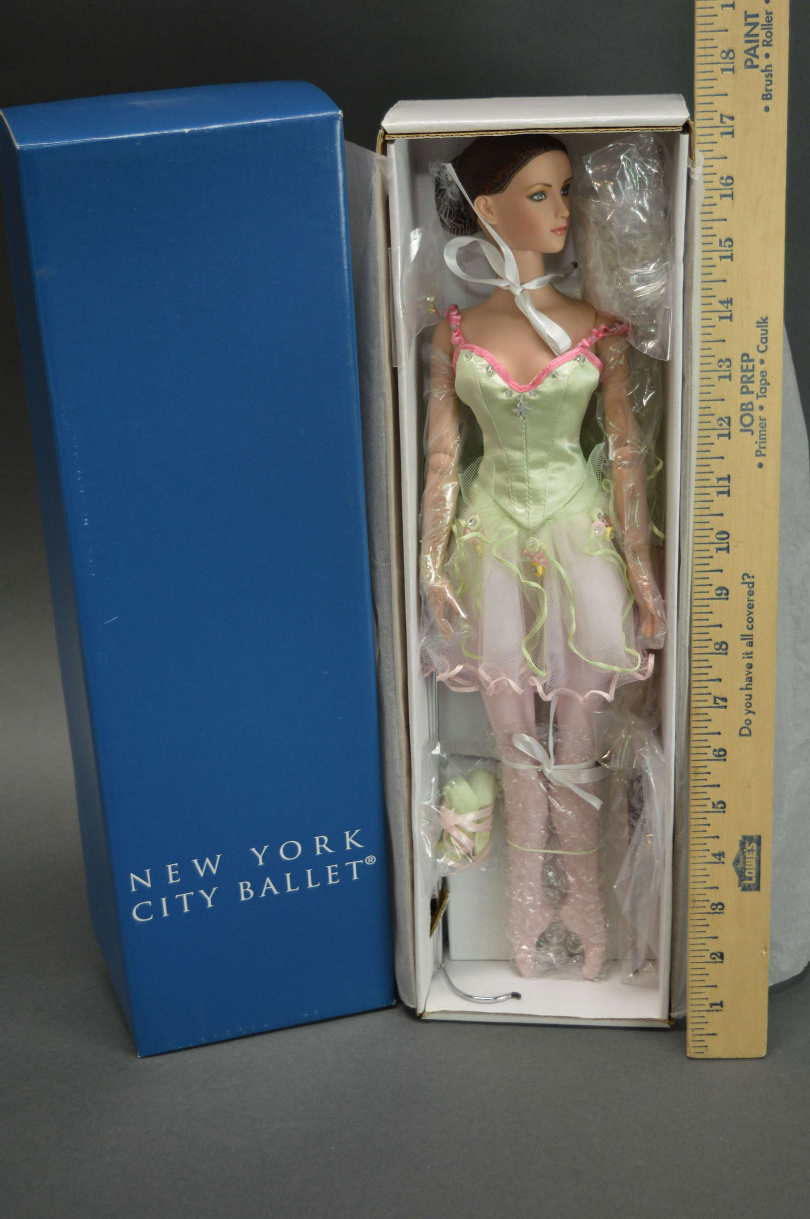 Tonner New York City Ballet Sugar Plum Fairy Doll (1 of 4)