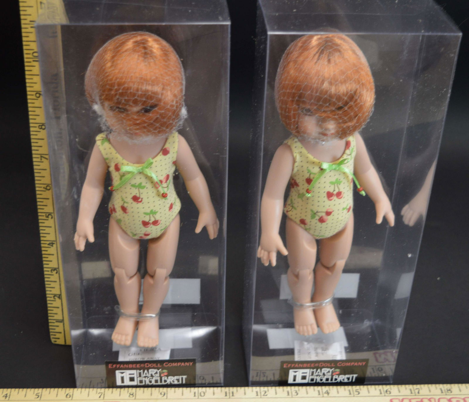 2 Effanbee Mary Engelbreit Basic Sophie Dolls: 2 Effanbee Mary Engelbreit 2008 Basic Sophie dolls. E8AEBD02