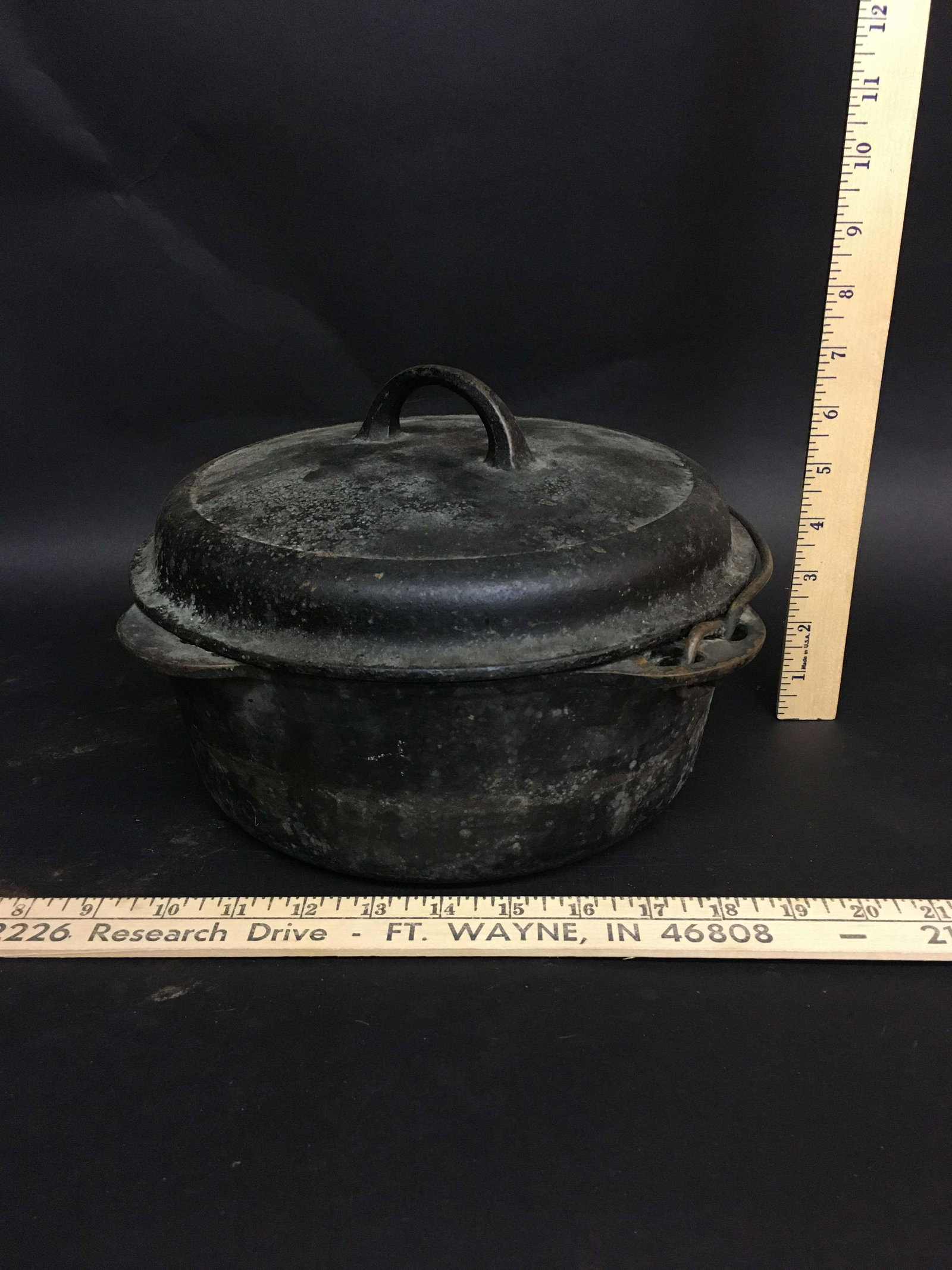 Griswold Cast Iron No. 8 Tite-Top Dutch Oven: A Griswold cast iron No. 8 Tite-Top Dutch oven.