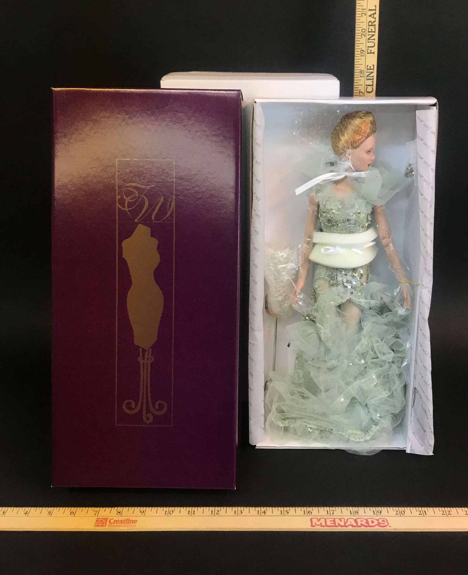 Tonner Tyler Wentworth Holiday Mint Ashleigh Doll: A Tonner Tyler Wentworth "Holiday Mint Ashleigh" doll. T7-TWSD-35