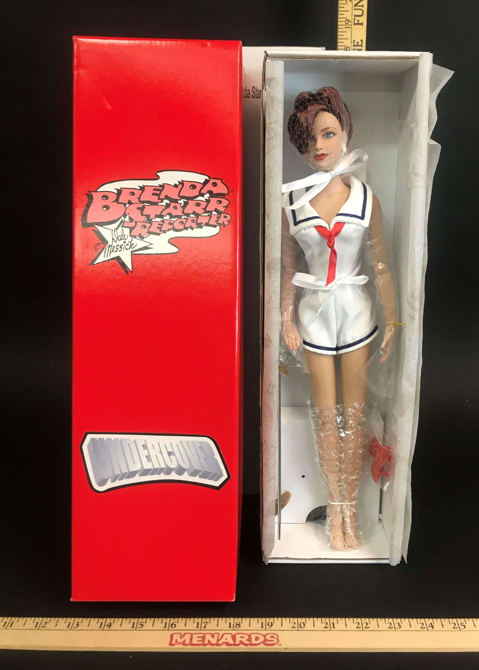 Effanbee Brenda Starr Reporter Doll High Seas: An Effanbee Brenda Starr Reporter "High Seas Basic Brenda Starr" doll. E7-BSBD-01