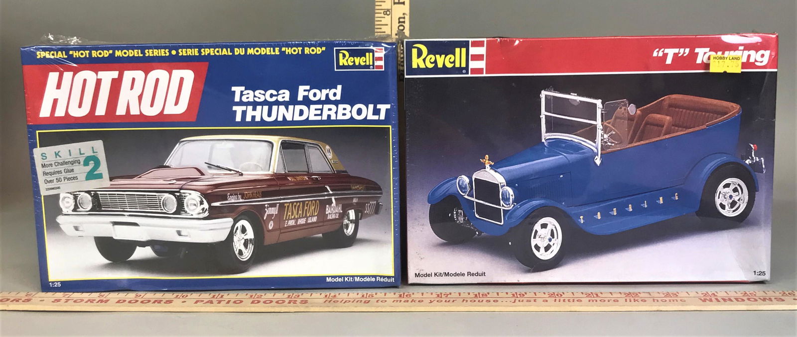 2 Revell 1:25 Model Kits "T" Touring Tasca Ford: 2 Revell 1:25 model kits including "T" Touring & Hot Rod Tasca Ford Thunderbolt.