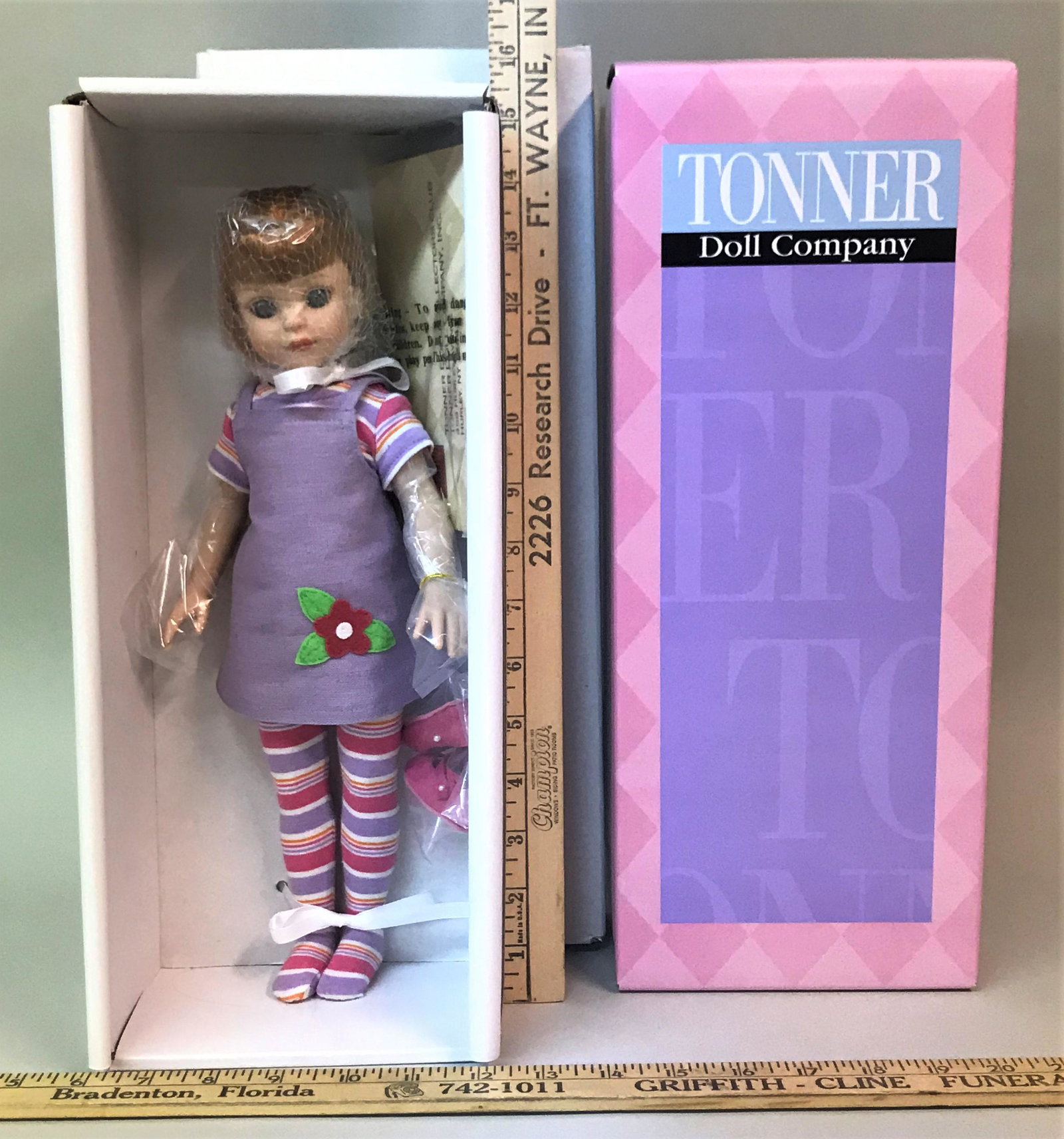 Tonner Sitting Pretty Jane Doll: A Tonner "Sitting Pretty" Jane doll. RT2401
