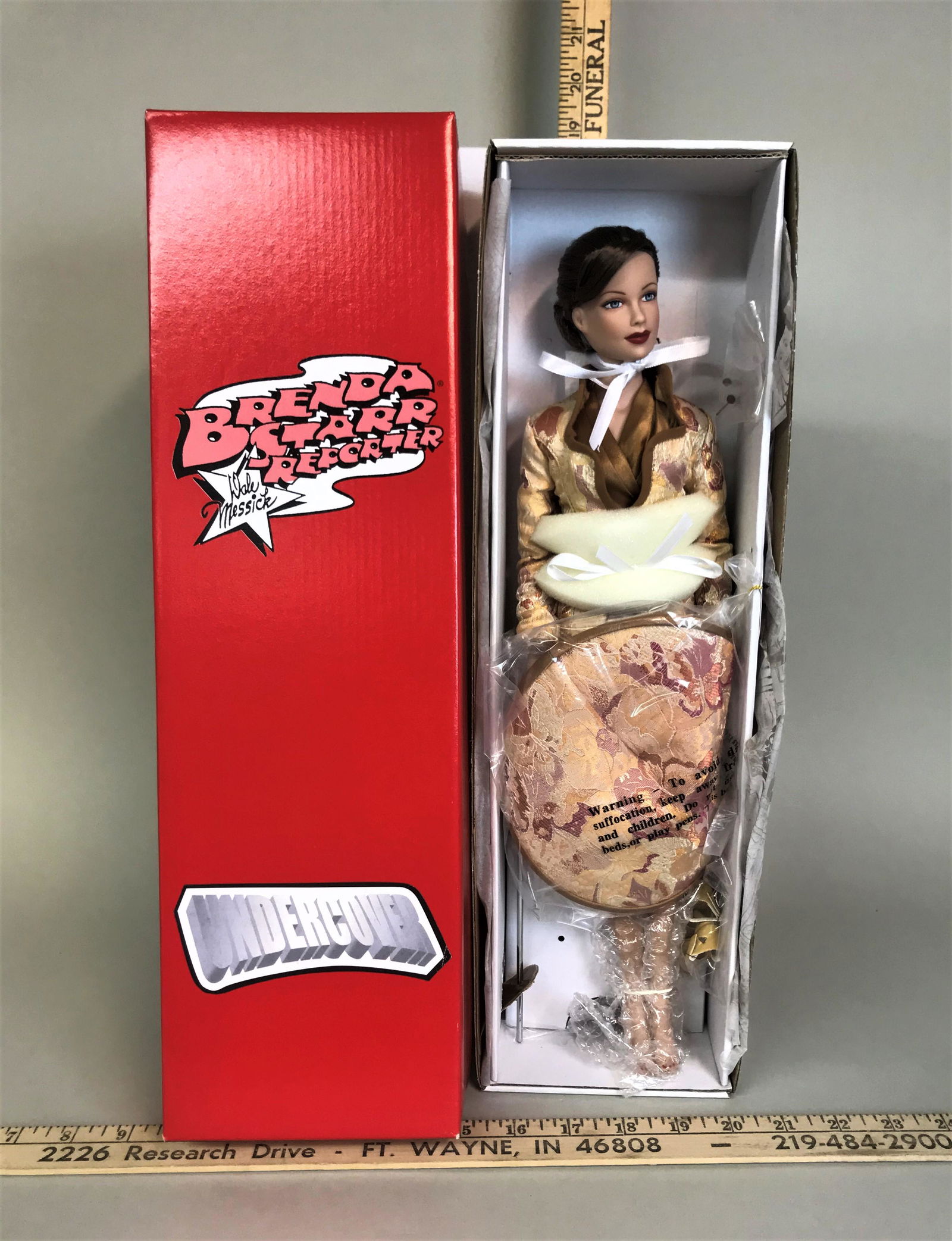 Effanbee Brenda Starr Reporter Cruise Nile Doll: An Effanbee Brenda Starr Reporter "Cruise on the Nile" doll. E7-BSDD-02