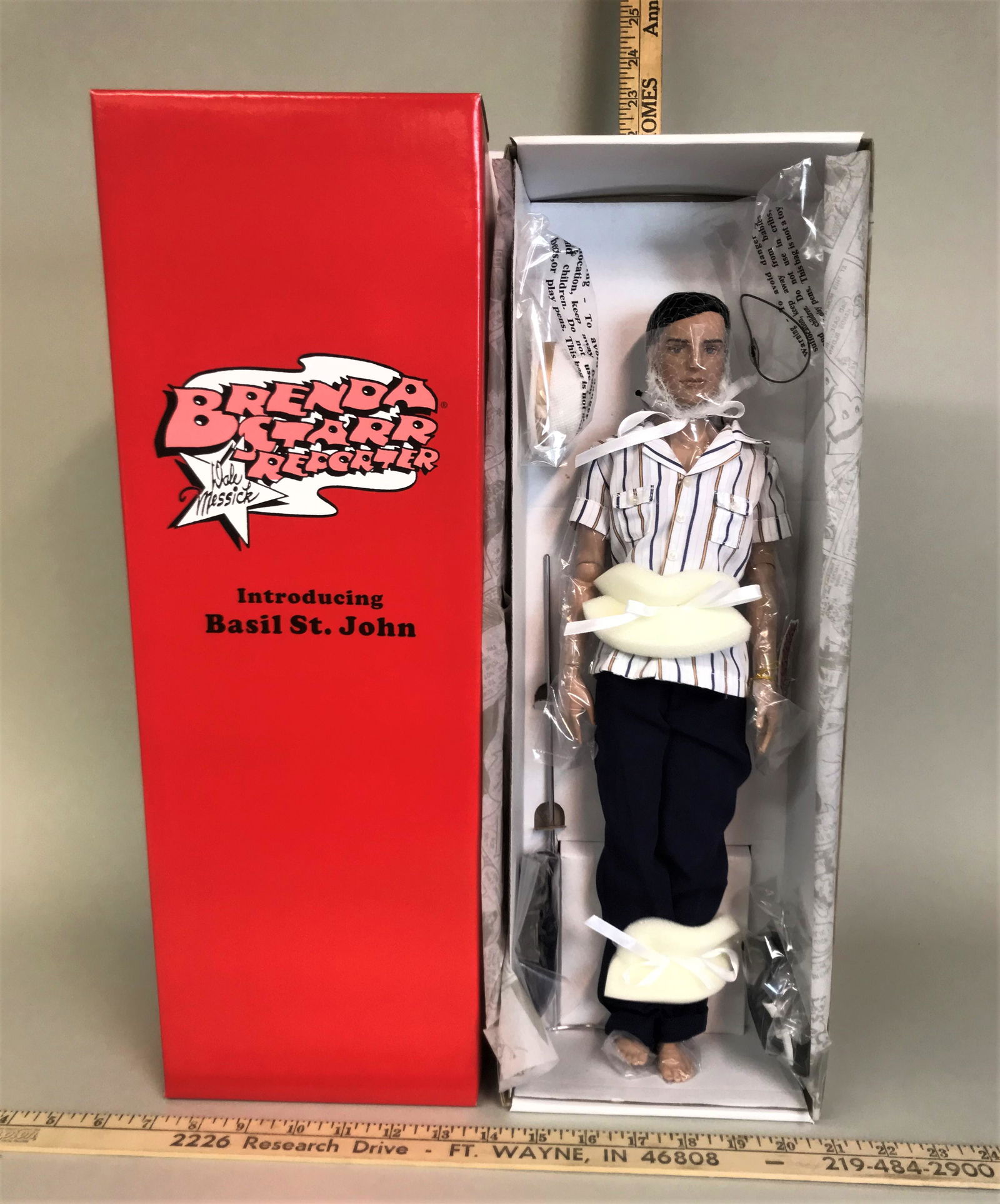 Effanbee Brenda Starr Reporter Havana St. John Doll: An Effanbee Brenda Starr Reporter "Havana St. John" doll. E7-SJDD-01