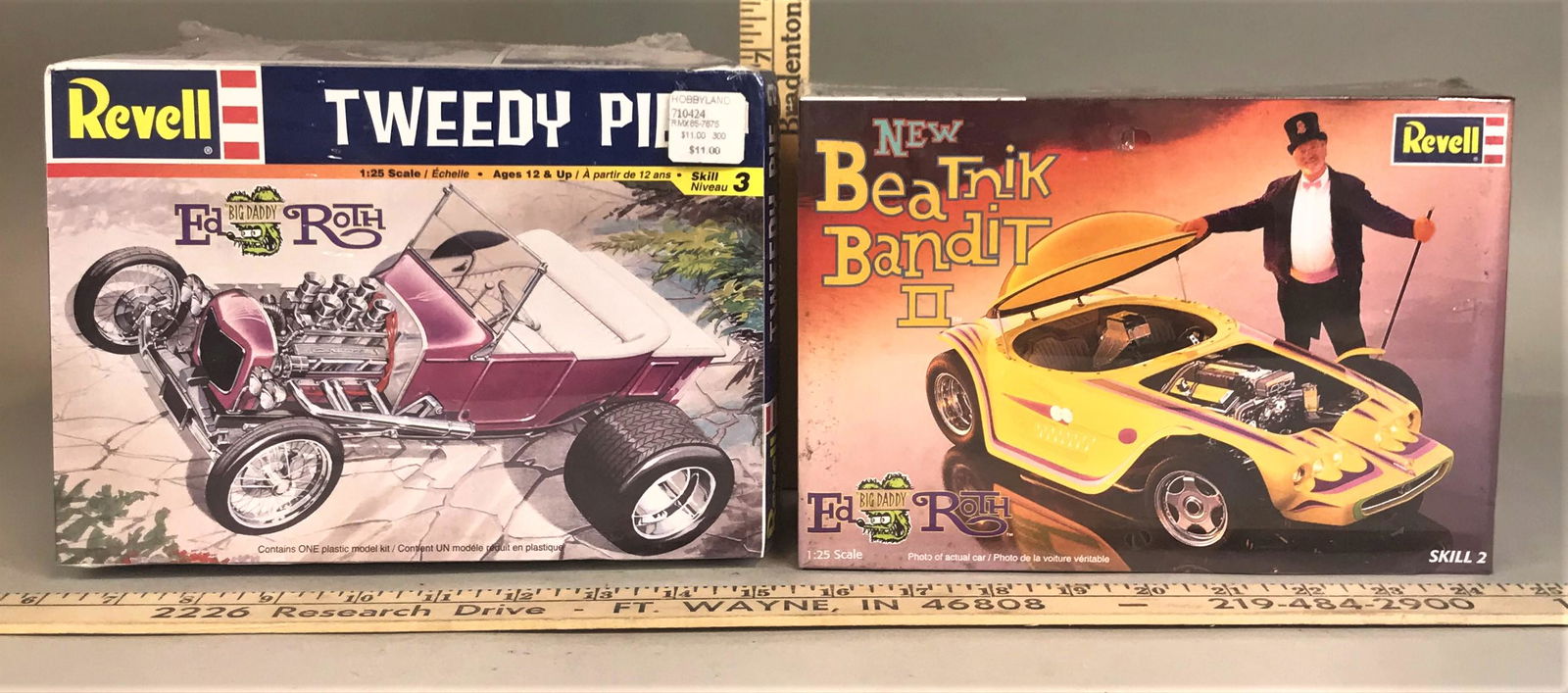 2 Revell 1:25 Model Kits Beatnik Bandit II Tweedy Pie 2: 2 Revell 1:25 model kits including Ed "Big Daddy" Roth New Beatnik Bandit II & Ed "Big Daddy" Roth Tweedy Pie 2.