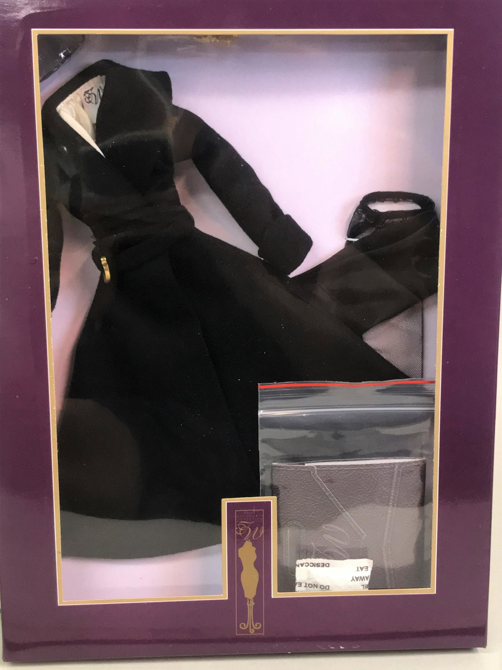 Tonner Doll Clothes- Tyler Wentworth Cashmere Noir: Tonner Doll Clothes- Tyler Wentworth Cashmere Noir- 99810